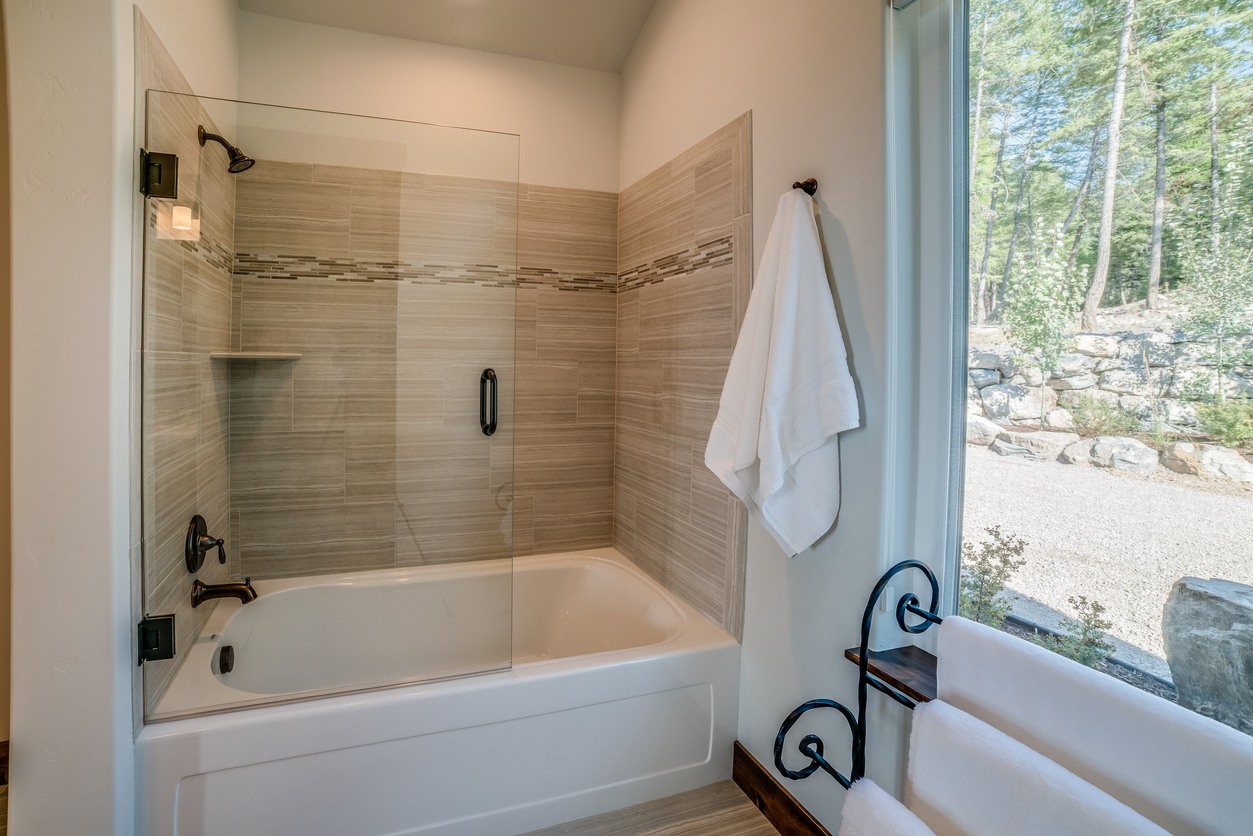 Shower & Tub Installation in Southwest Ranches